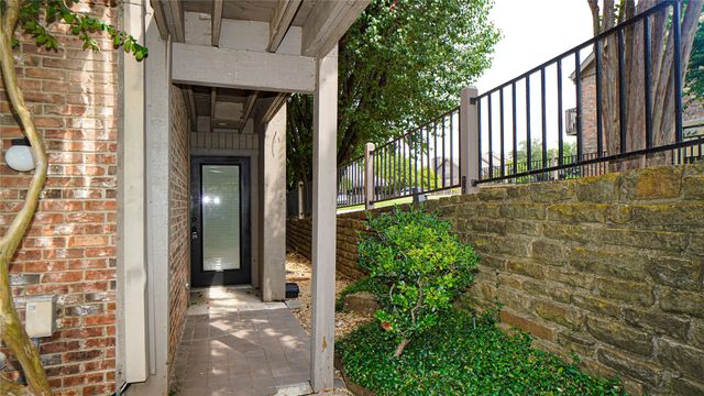 1121 Signal Ridge Place, Rockwall, TX 75032