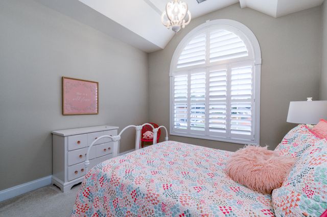 5551 Crescent View Drive, North Charleston, SC 29420