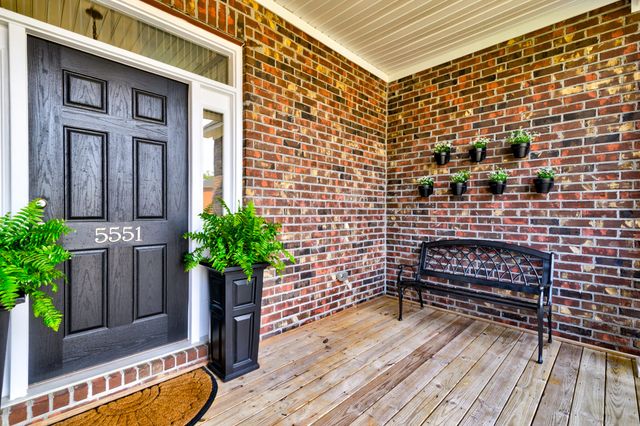 5551 Crescent View Drive, North Charleston, SC 29420