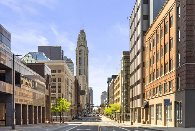 221 N Front Street, 602, Columbus, OH 43215