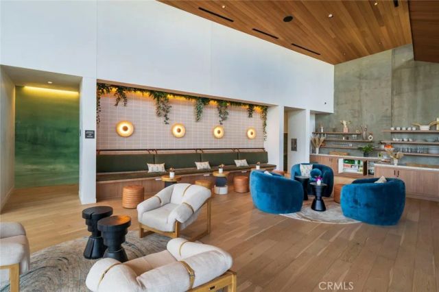 27467 Mercantile Court, Valencia, CA 91381