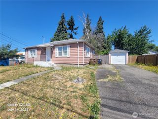 131 S 64th Street, Tacoma, WA 98408
