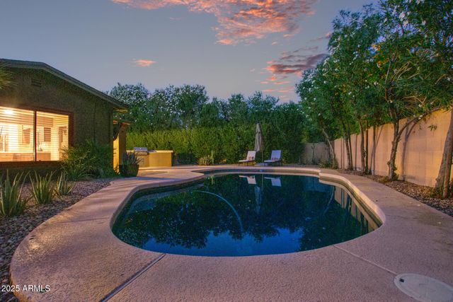 6863 E Phelps Road, Scottsdale, AZ 85254