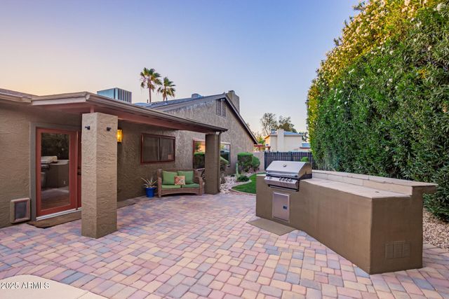 6863 E Phelps Road, Scottsdale, AZ 85254