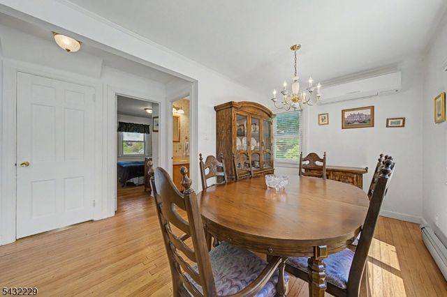 55 Intervale Rd, Parsippany-troy Hills Twp., NJ 07005