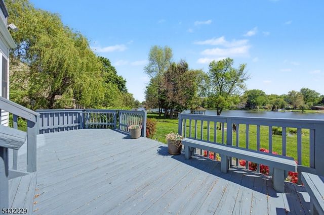 55 Intervale Rd, Parsippany-troy Hills Twp., NJ 07005