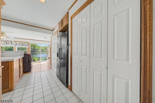 55 Intervale Rd, Parsippany-troy Hills Twp., NJ 07005