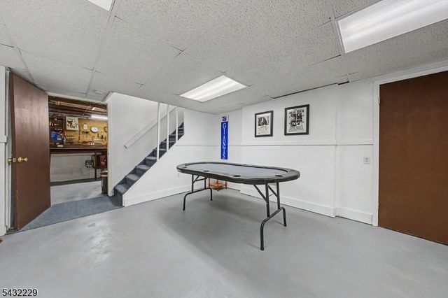55 Intervale Rd, Parsippany-troy Hills Twp., NJ 07005