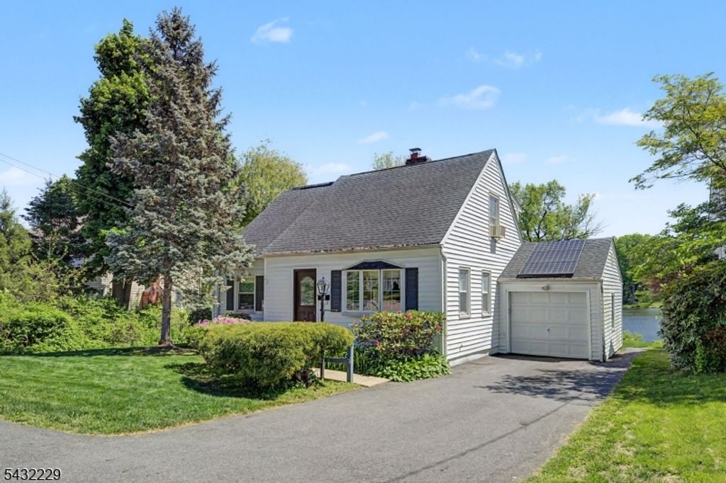 55 Intervale Rd, Parsippany-troy Hills Twp., NJ 07005