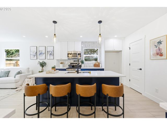 3100 Q St, Vancouver, WA 98663