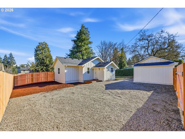 3100 Q St, Vancouver, WA 98663