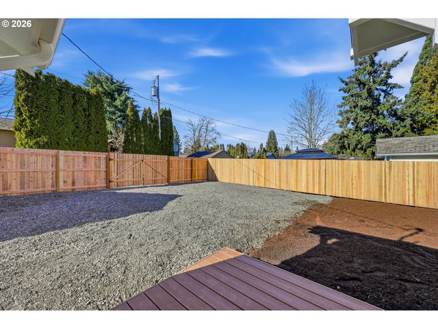 3100 Q St, Vancouver, WA 98663