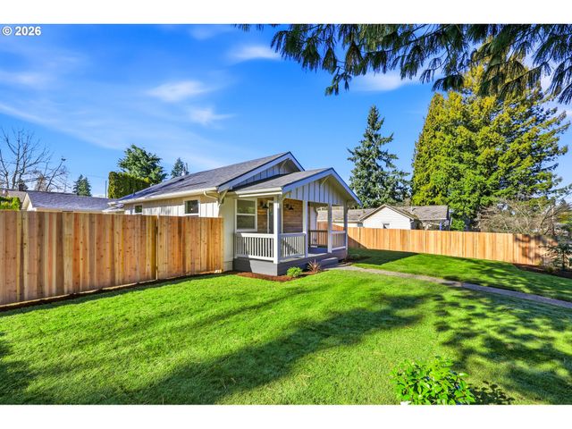 3100 Q St, Vancouver, WA 98663