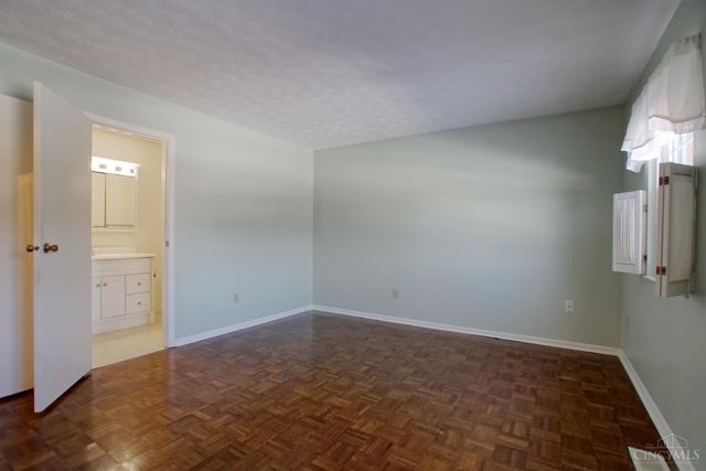 126 Chapel Hill Drive, Fairfield, OH 45014