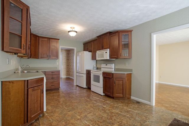 126 Chapel Hill Drive, Fairfield, OH 45014