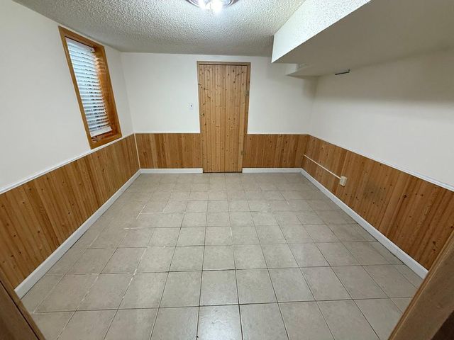 412 Angel Avenue SW, Watertown, MN 55388