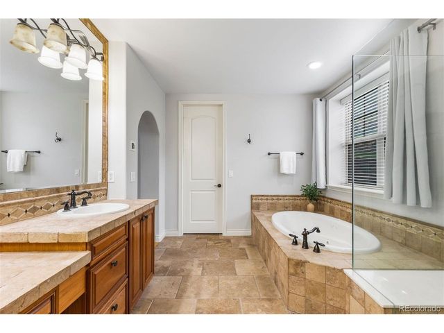 4364 Chateau Ridge Ln, Castle Rock, CO 80108