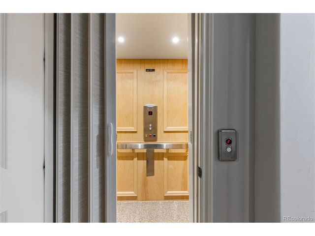 4364 Chateau Ridge Ln, Castle Rock, CO 80108