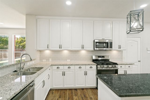 1611 Branch Creek Drive, Allen, TX 75002