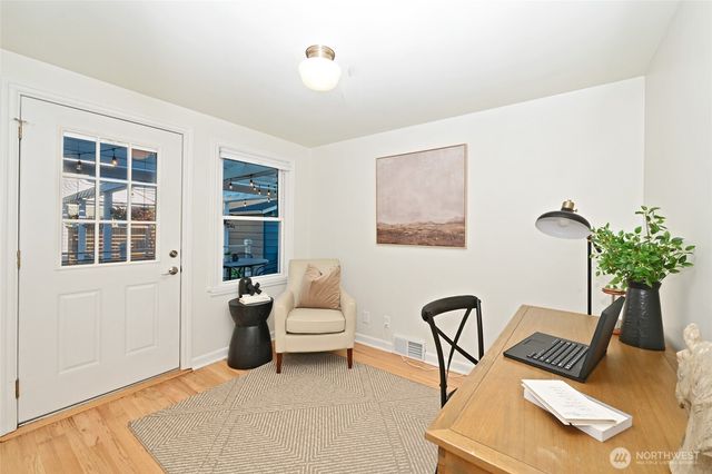 4024 55th Avenue SW, Seattle, WA 98116