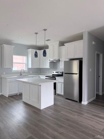 109 W Esplanada W Street B, Weslaco, TX 78596