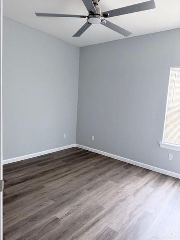 109 W Esplanada W Street B, Weslaco, TX 78596