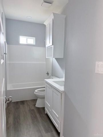 109 W Esplanada W Street B, Weslaco, TX 78596