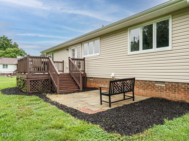 8204 Charlbert Court, Apex, NC 27539
