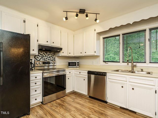 8204 Charlbert Court, Apex, NC 27539