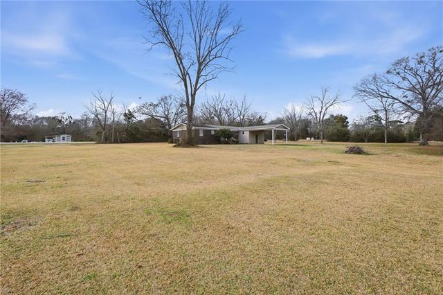 9301 Spice Pond Road, Eight Mile, AL 36613