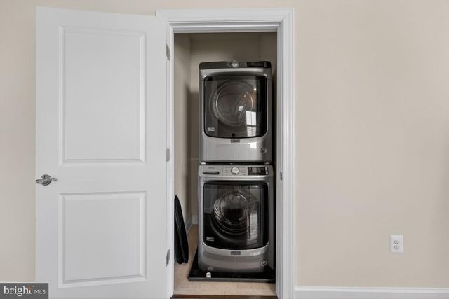 215 PHOENIX DR, Upper Marlboro, MD 20774