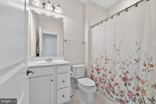 215 PHOENIX DR, Upper Marlboro, MD 20774