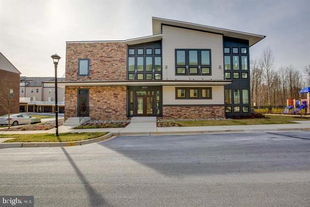 215 PHOENIX DR, Upper Marlboro, MD 20774