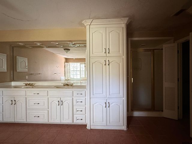 1708 SOUTH US HIGHWAY 69, Mineola, TX 75773