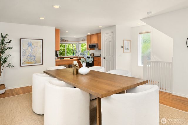 4054 54th Avenue SW, Seattle, WA 98116
