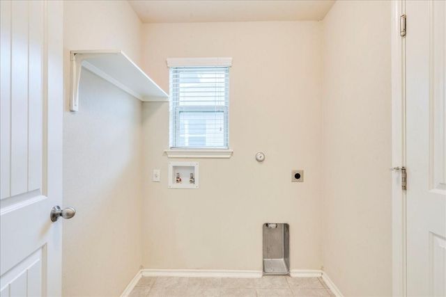 1061 Violet LN, Kyle, TX 78640