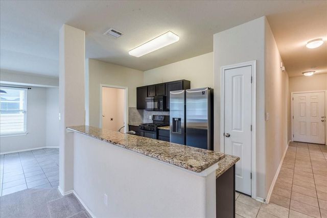 1061 Violet LN, Kyle, TX 78640