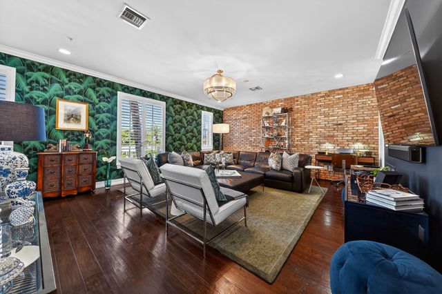 145 N Cannery Row Circle, Delray Beach, FL 33444