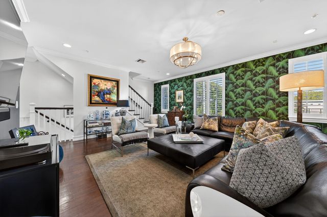 145 N Cannery Row Circle, Delray Beach, FL 33444