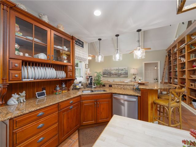 392 Mossy Oak Trail, Waverly, GA 31565