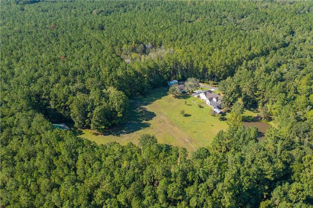 392 Mossy Oak Trail, Waverly, GA 31565