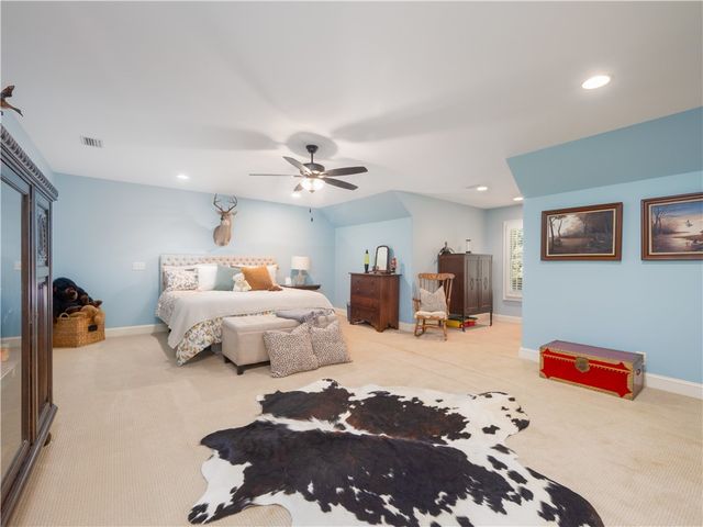 392 Mossy Oak Trail, Waverly, GA 31565