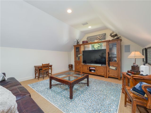 392 Mossy Oak Trail, Waverly, GA 31565