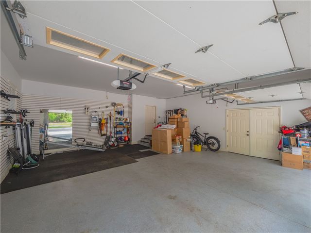 392 Mossy Oak Trail, Waverly, GA 31565