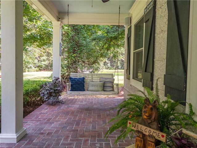 392 Mossy Oak Trail, Waverly, GA 31565