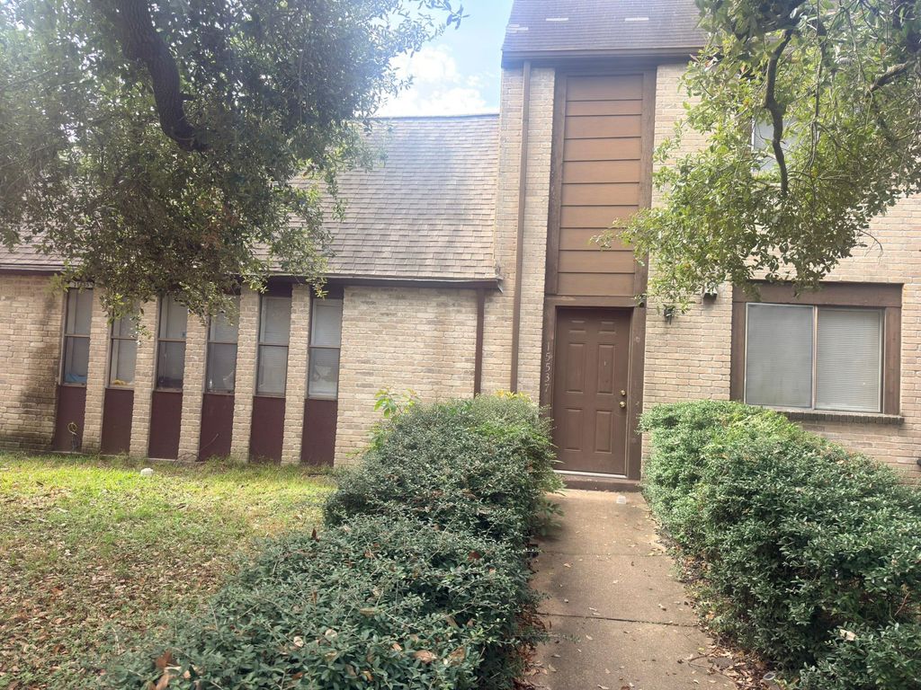 15537 Weldon Drive, Houston, TX 77032