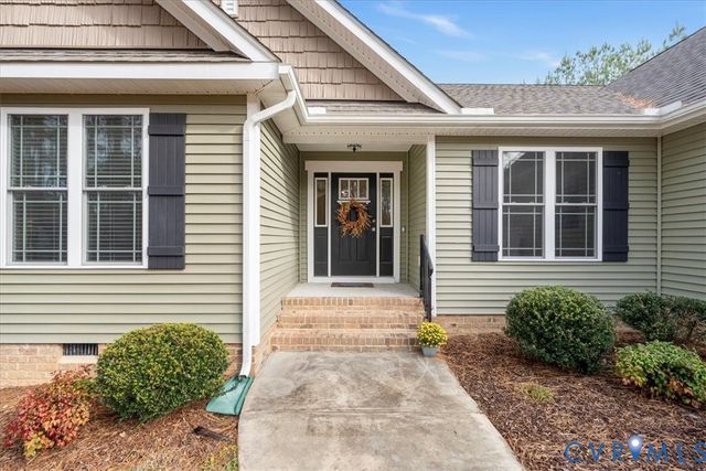 6175 Walnut Tree Dr, Powhatan, VA 23139