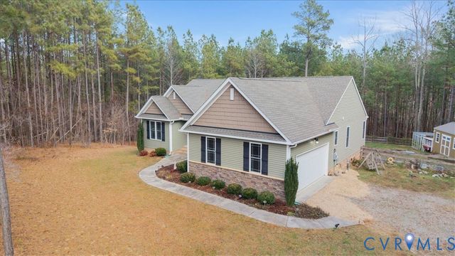 6175 Walnut Tree Dr, Powhatan, VA 23139