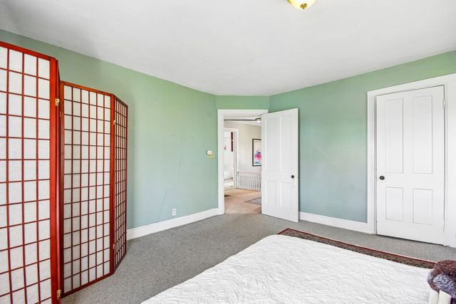 10604 Charles Road, Woodstock, IL 60098