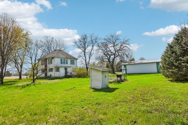 10604 Charles Road, Woodstock, IL 60098